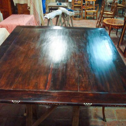 menuisier ébéniste restauration table